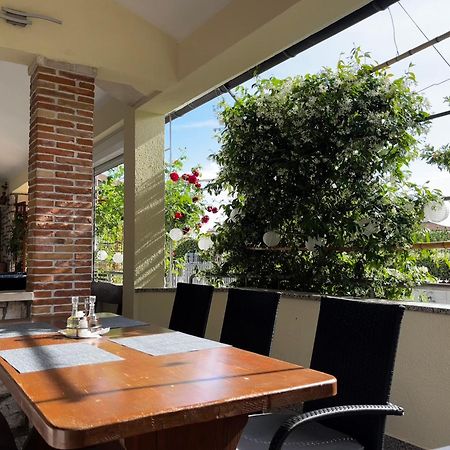 Apartmani Rozi Umago Exterior foto
