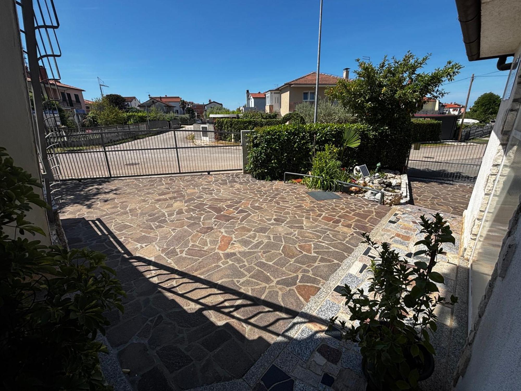 Apartmani Rozi Umago Exterior foto
